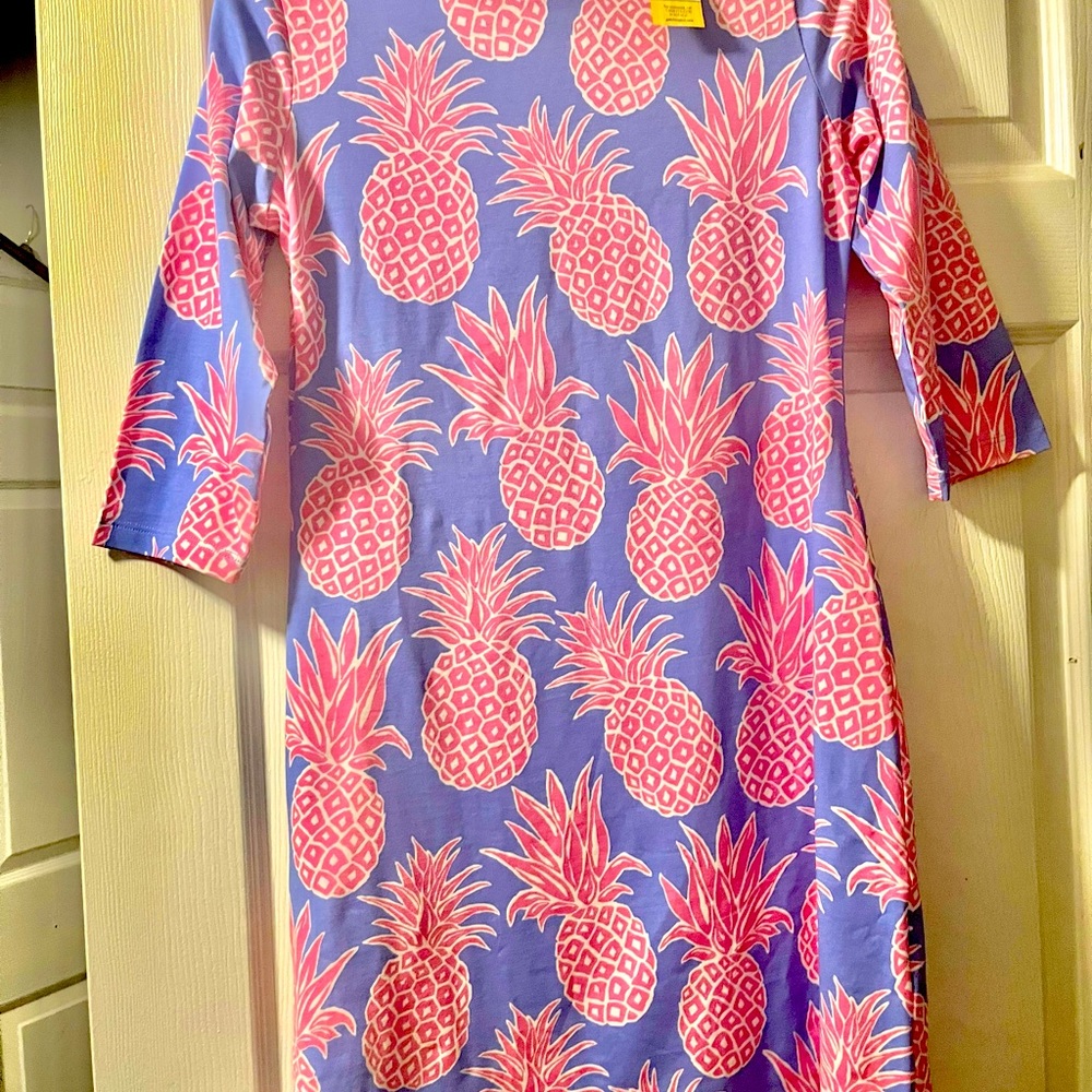 Woman’s dress pastel colors